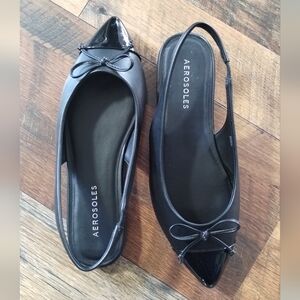 AEROSOLES Black Patent Toe Slingback Flats